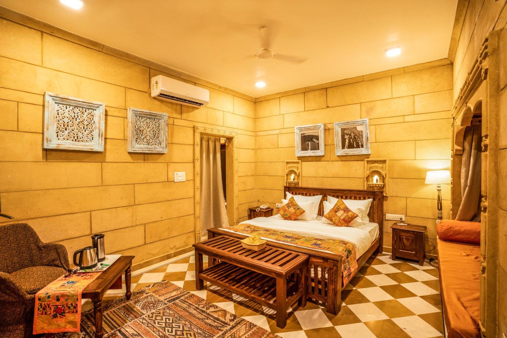 ג'איסלמר Fateh Villa A Luxury Boutique Hotel מראה חיצוני תמונה
